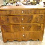 383 2401 CHEST OF DRAWERS